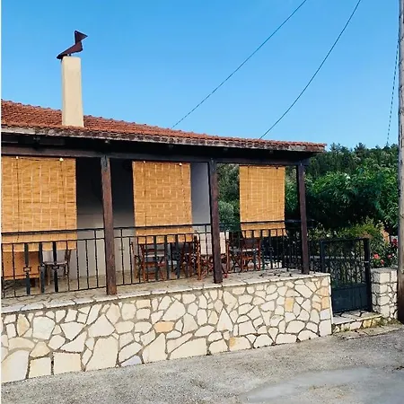 Casa vacanze Helen S House Komílion