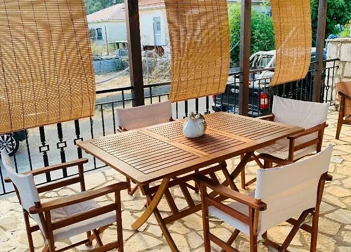 Helen S House * Komílion